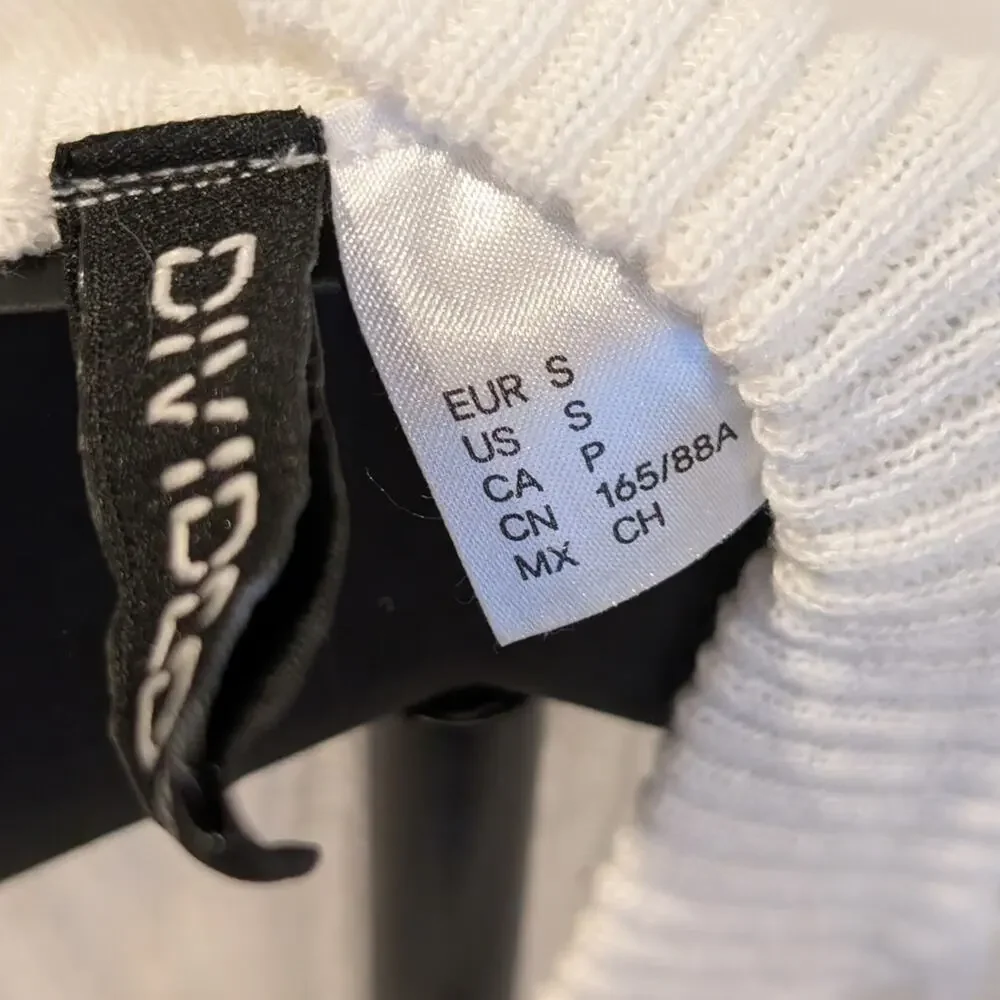 Divided White Ribbed Tank Top - Picture 3 of 3